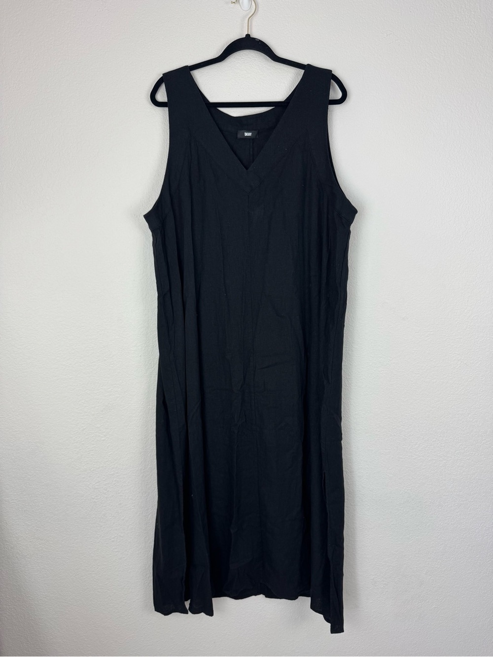 DKNY black linen blend v neck midi length dress lagenlook minimalist